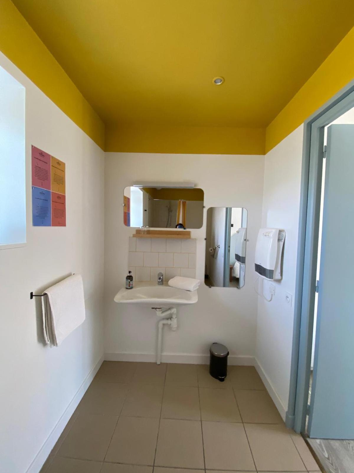Hotel Les Voisins Beaucemaine Ploufragan Room photo